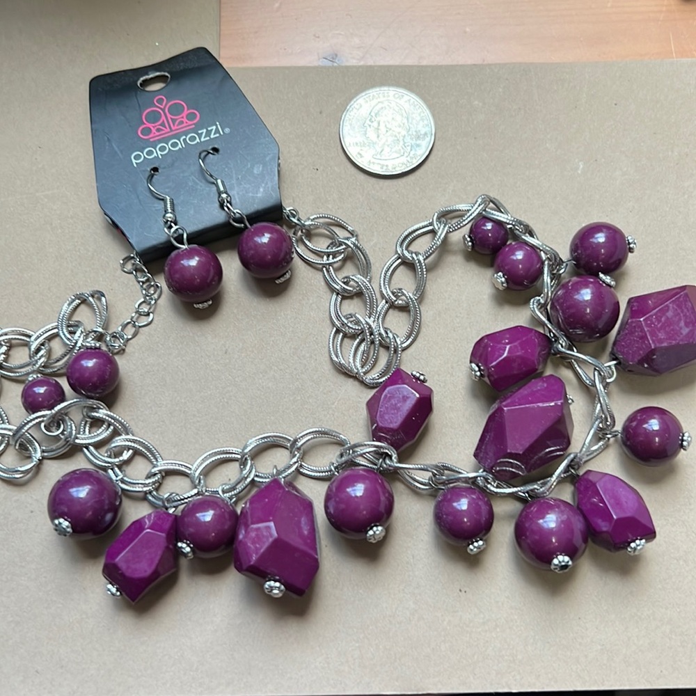 Necklace and earring set